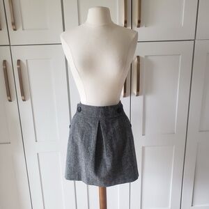 Banana Republic Skirt Womens 12 Petite Gray Wool Tweed Pleated Mini